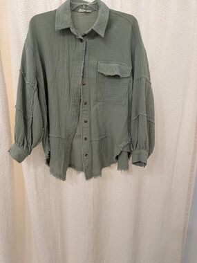 Easel Green Lightweight Button-Up Overshirt